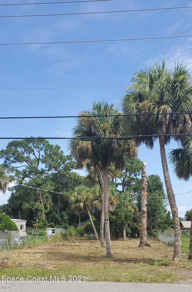 Unit for sale at 316 Broadway Boulevard, Cocoa, FL 32927