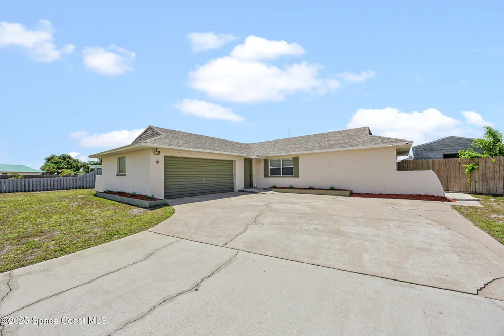 Unit for sale at 1325 Johns Circle, Merritt Island, FL 32952