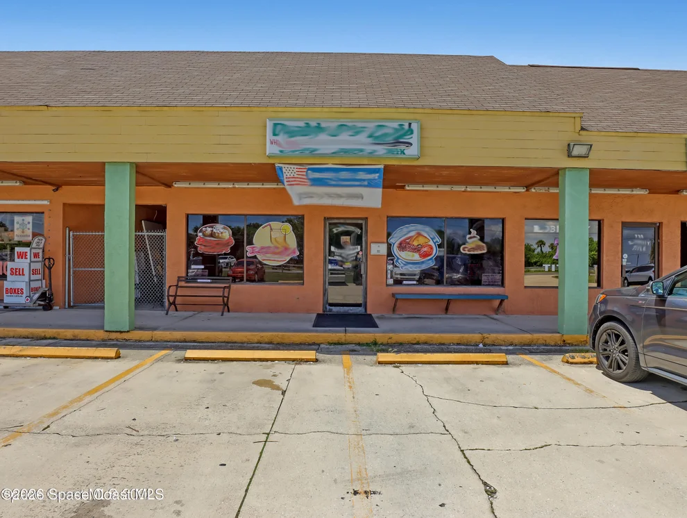 Unit for sale at 722 West Avenue, Cocoa, FL 32927