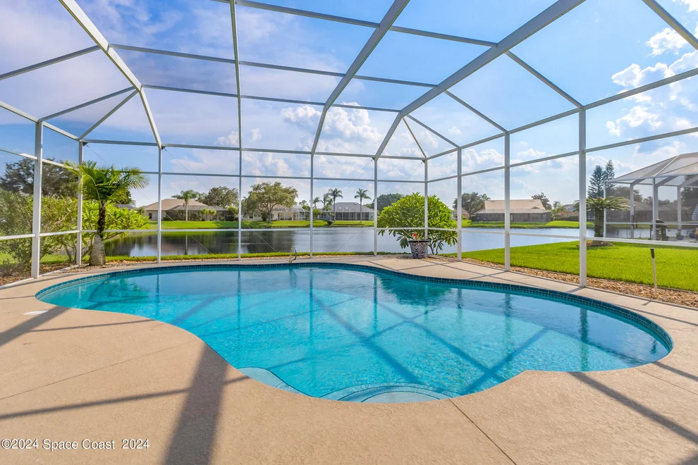 Unit for sale at 997 Heatherwood, Melbourne, FL 32940