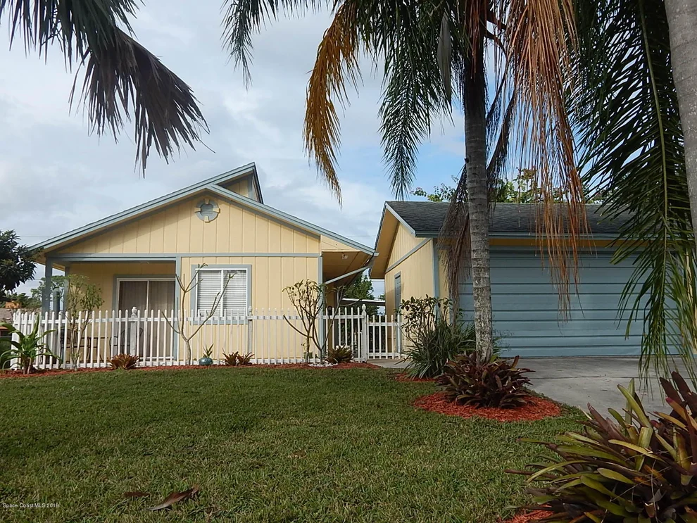 Unit for sale at 937 Beacon Street NW, Palm Bay, FL 32907