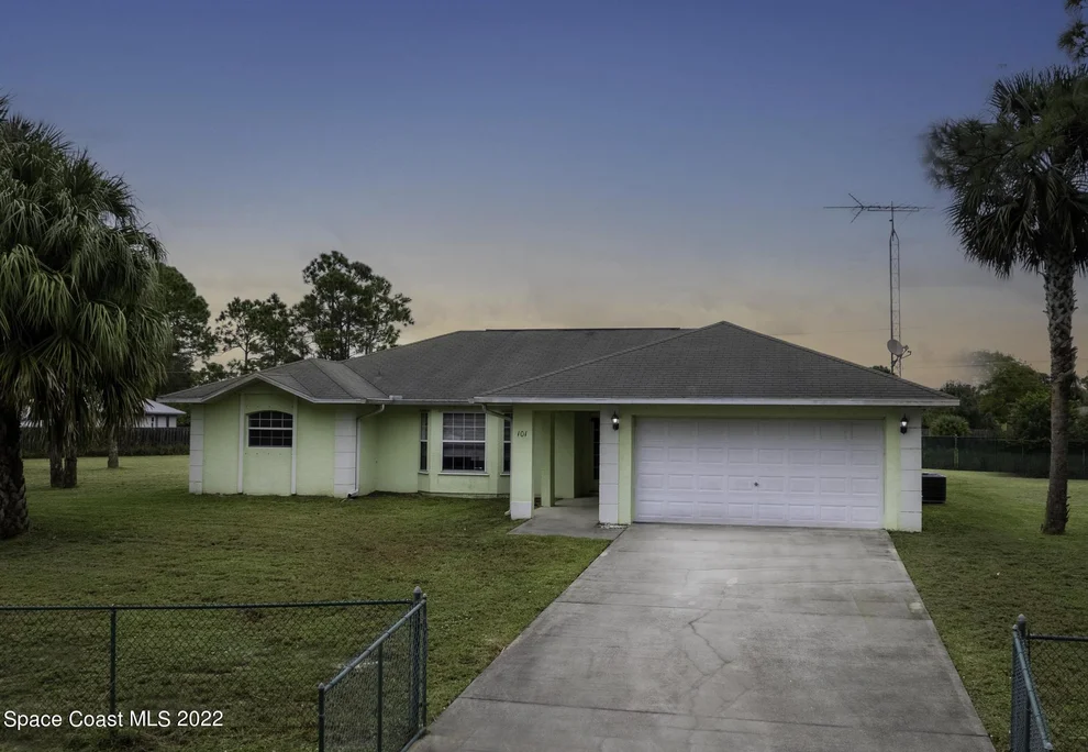 Unit for sale at 101 Galveston Street SW, Palm Bay, FL 32908