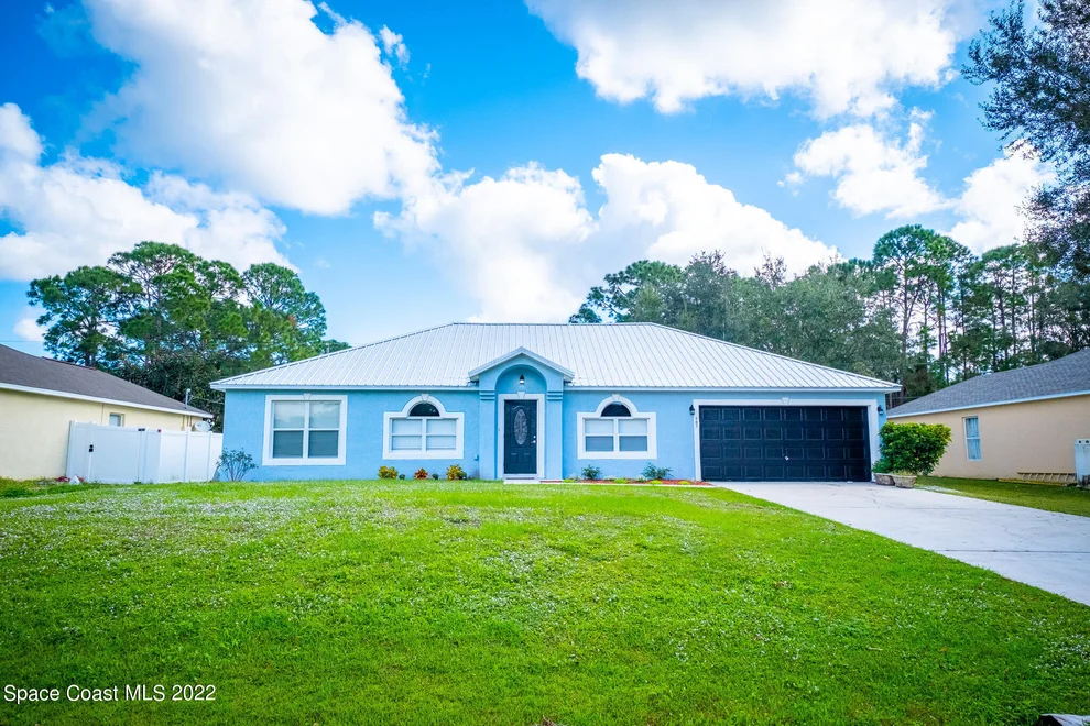 Unit for sale at 607 David Circle SW, Palm Bay, FL 32908