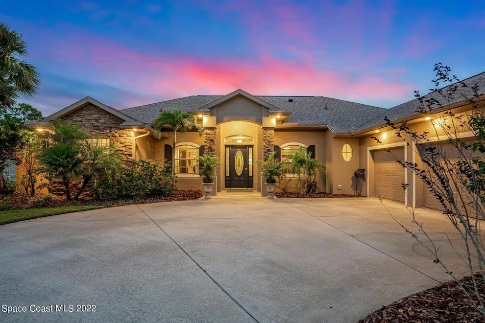 Unit for sale at 2003 Windbrook Drive SE, Palm Bay, FL 32909