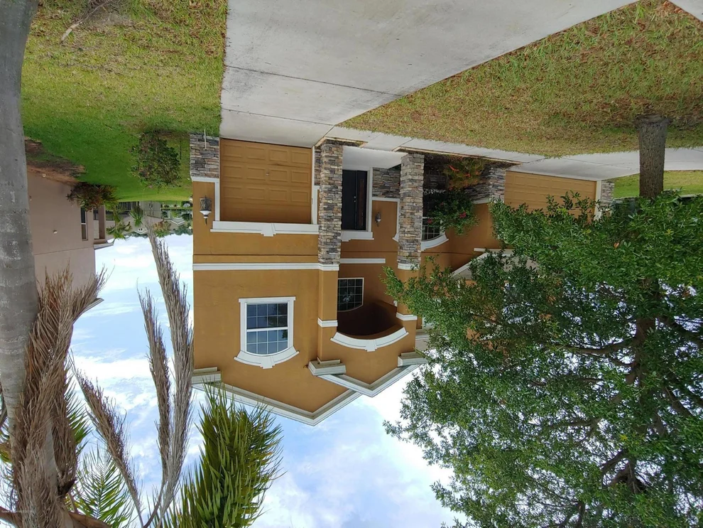 Unit for sale at 12903 Hyland Lane, Clermont, FL 34711