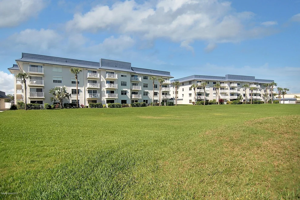 Unit for sale at 2150 N Highway A1a, Melbourne, FL 32903
