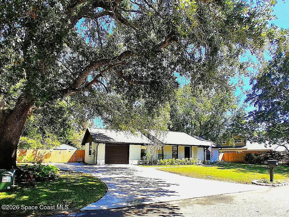 Unit for sale at 6503 Calle De Lago, Navarre, FL 32566