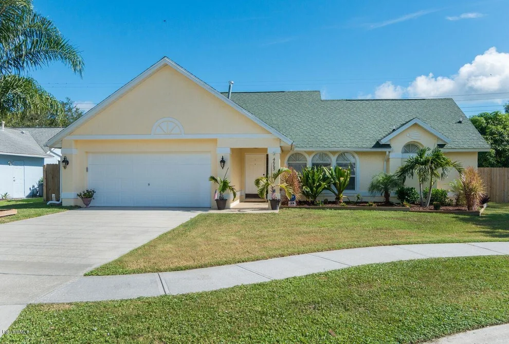 Unit for sale at 4665 Willow Bend Drive, Melbourne, FL 32935