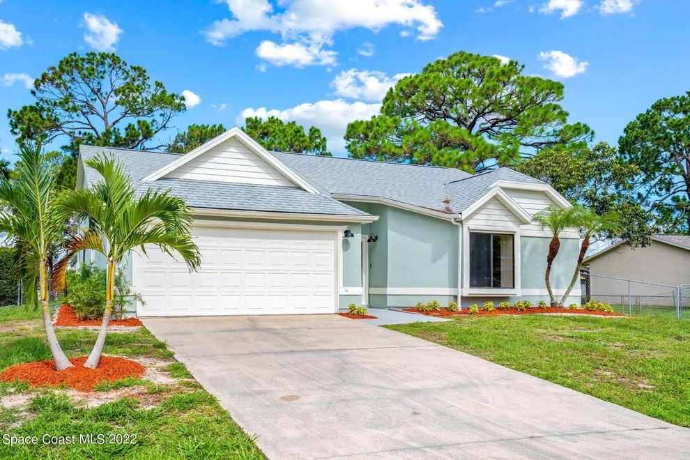 Unit for sale at 1310 Lamplighter Drive NW, Palm Bay, FL 32907