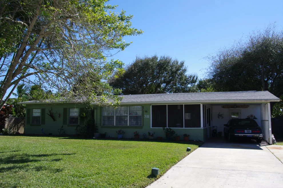 Unit for sale at 311 Avenida De La Vista, Indialantic, FL 32903