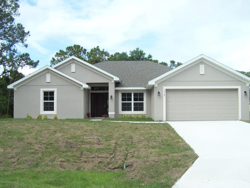 Unit for sale at 581 Olivia Street SW, Palm Bay, FL 32908