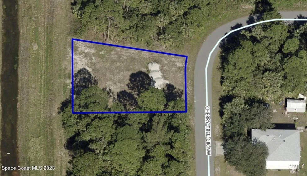 Unit for sale at 369 Cherry Tree Circle NW, Palm Bay, FL 32907