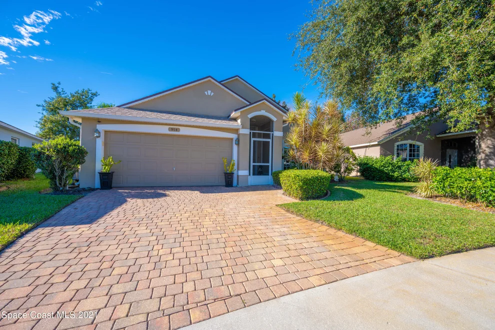 Unit for sale at 914 Shaw Circle, Melbourne, FL 32940