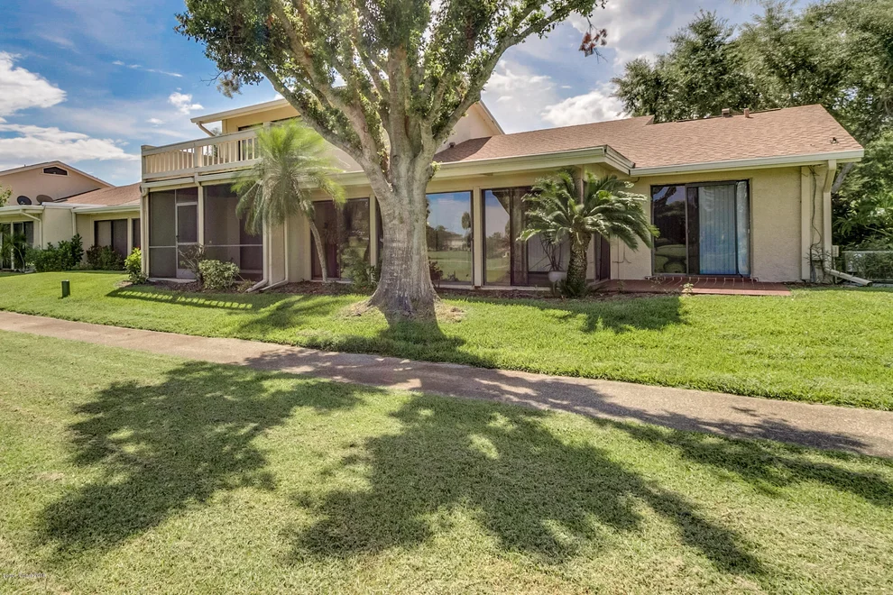 Unit for sale at 165 Augusta Way, Melbourne, FL 32940
