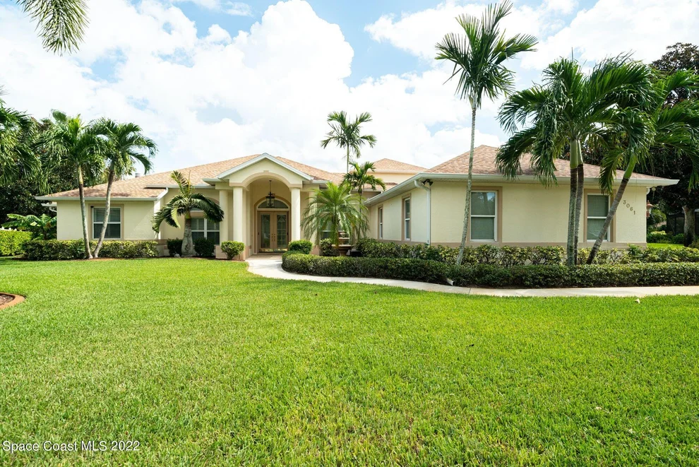 Unit for sale at 3061 Southern Oaks Drive, Merritt Island, FL 32952