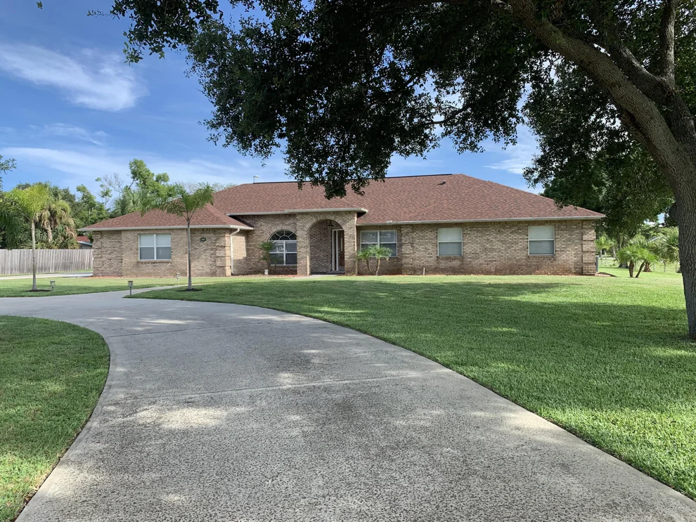 Unit for sale at 181 Grant Road, Merritt Island, FL 32953