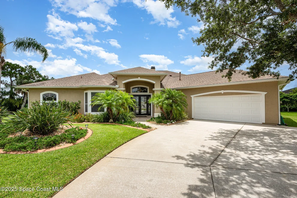 Unit for sale at 945 Fostoria Drive, Melbourne, FL 32940