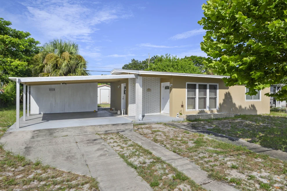 Unit for sale at 939 Bianca Drive NE, Palm Bay, FL 32905