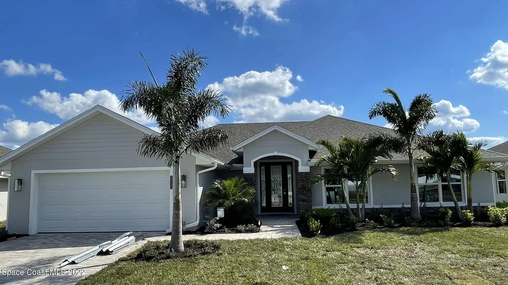 Unit for sale at 1015 SW Captiva Island Circle, Palm Bay, FL 32908