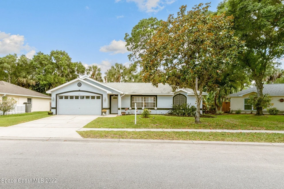 Unit for sale at 644 Sheridan Woods Drive, West Melbourne, FL 32904