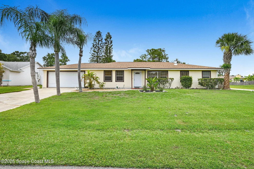 Unit for sale at 409 Stendal Road NW, Palm Bay, FL 32907