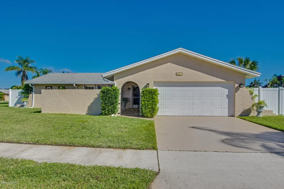Unit for sale at 637 Sacre Coeur Drive, Melbourne, FL 32935