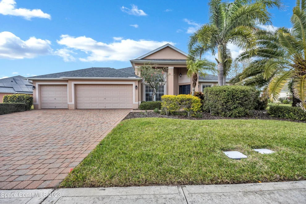 Unit for sale at 3000 Camberly Circle, Melbourne, FL 32940
