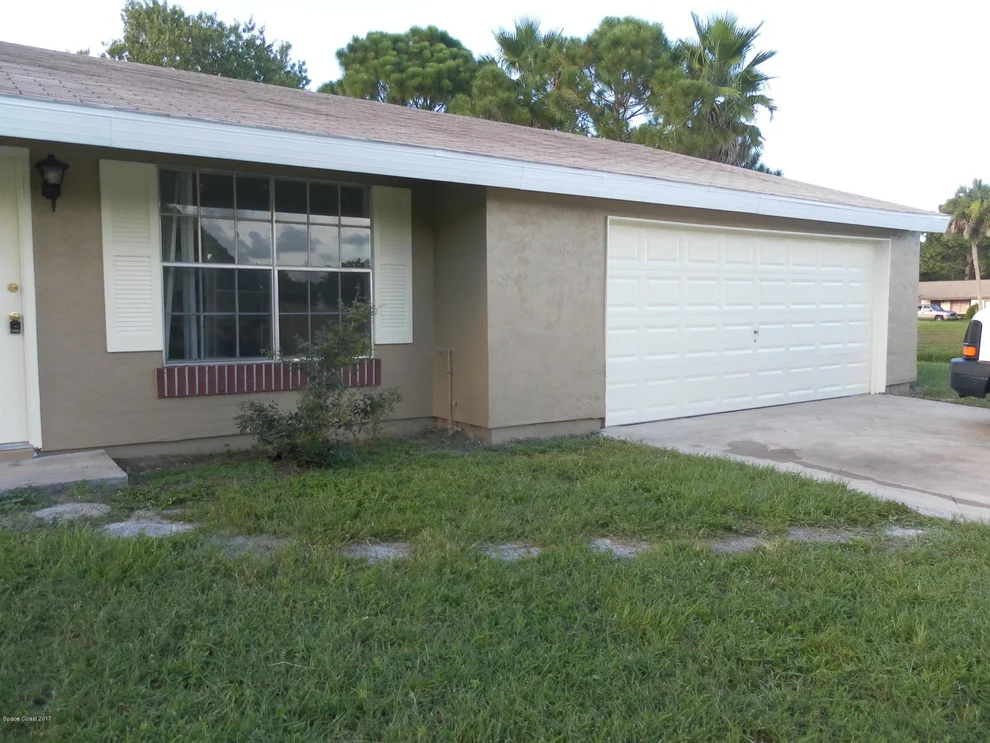 Unit for sale at 1573 Par Street NE, Palm Bay, FL 32905