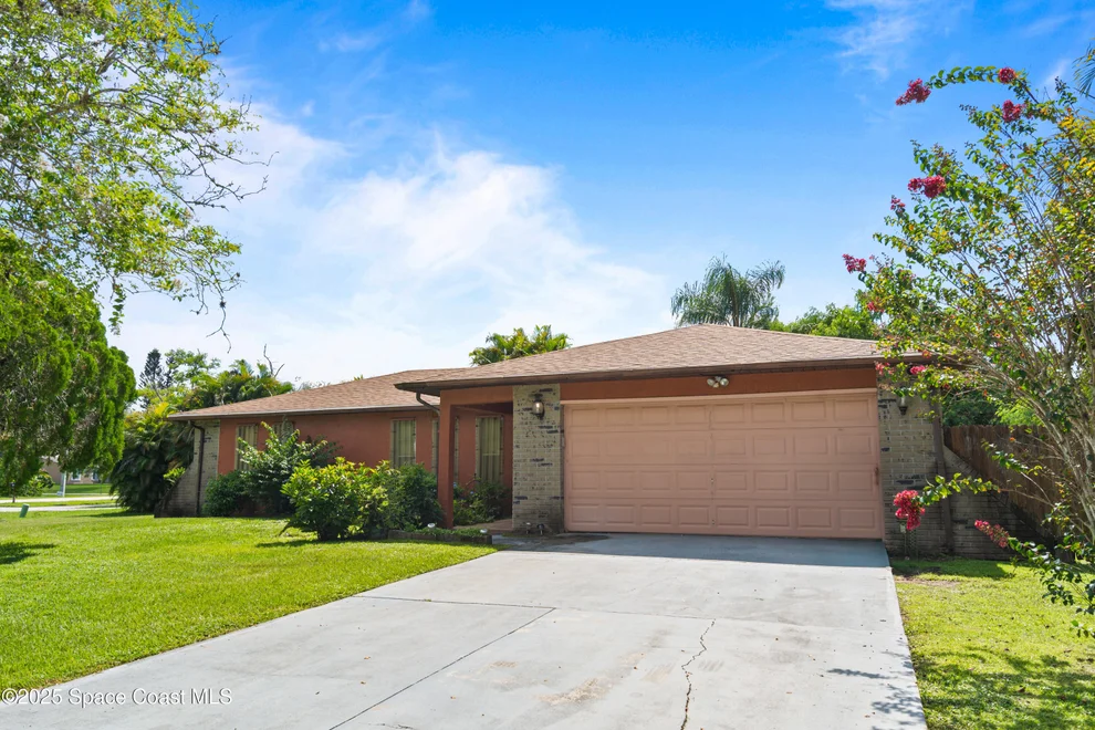 Unit for sale at 533 Castana Avenue SE, Palm Bay, FL 32909