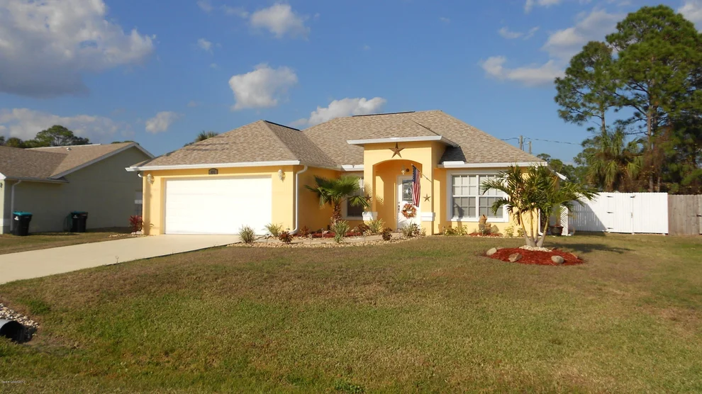 Unit for sale at 405 Americana Boulevard NE, Palm Bay, FL 32907