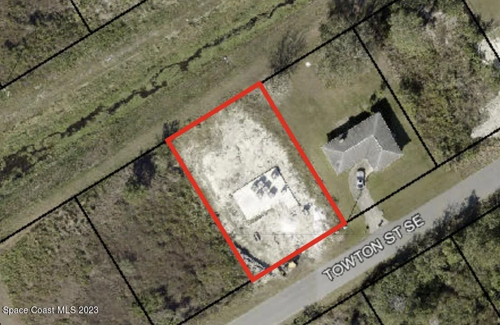 Unit for sale at 1421 Towton Street SE, Palm Bay, FL 32909