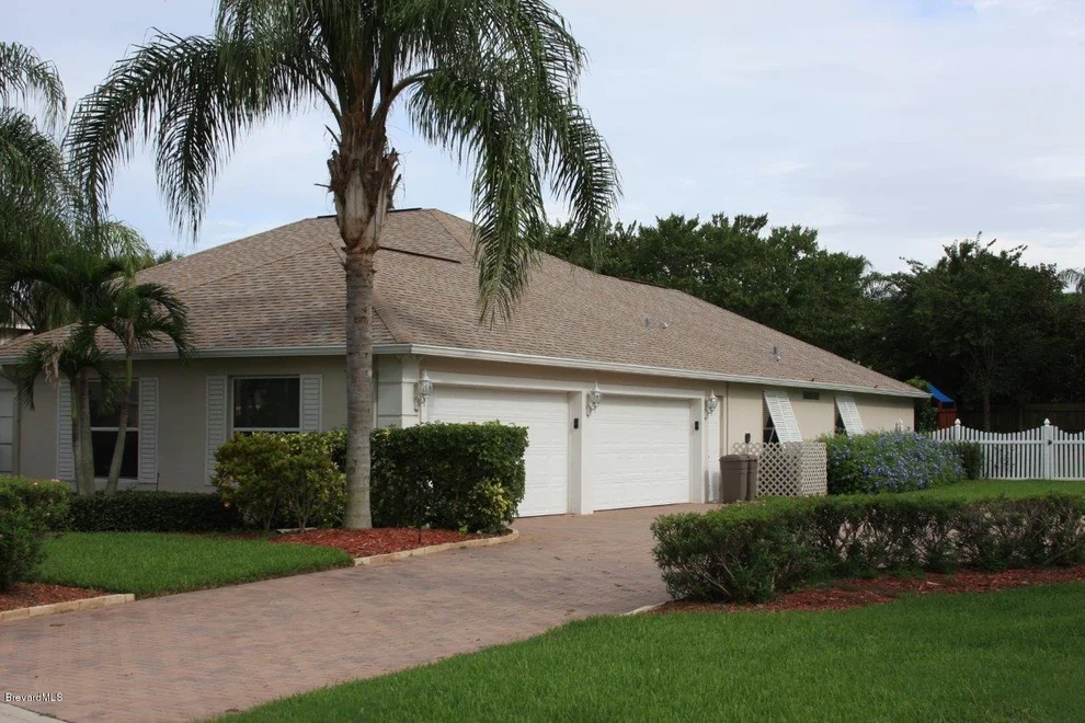 Unit for sale at 910 Maple Ridge Drive, Merritt Island, FL 32952