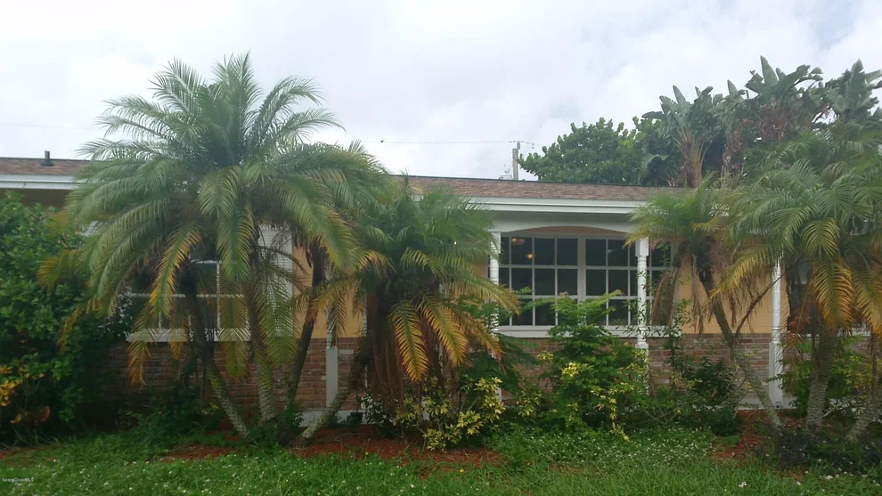 Unit for sale at 435 S Courtenay Parkway S, Merritt Island, FL 32952