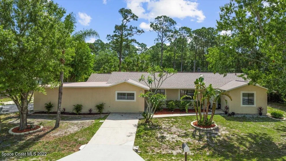 Unit for sale at 535 Consolata Avenue NW, Palm Bay, FL 32907