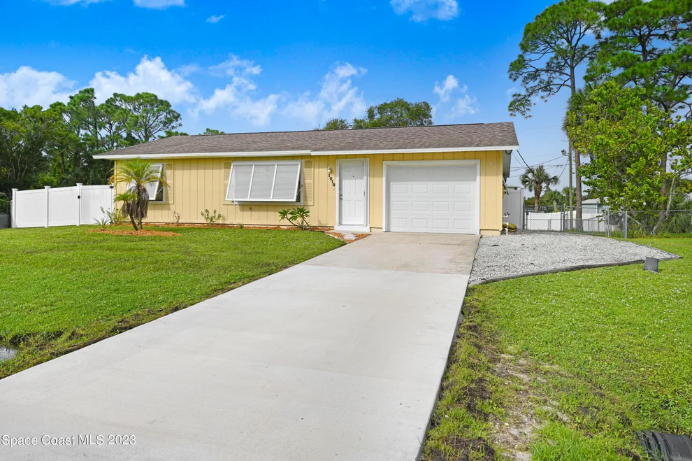 Unit for sale at 1010 Jupiter Boulevard NW, Palm Bay, FL 32907