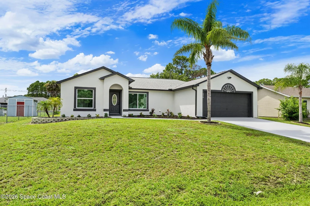 Unit for sale at 950 Hammacher Avenue SW, Palm Bay, FL 32908