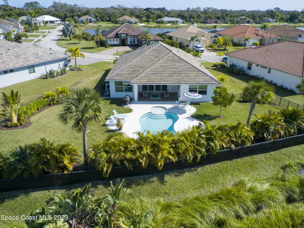 Unit for sale at 1125 Camelot Way, Vero Beach, FL 32966
