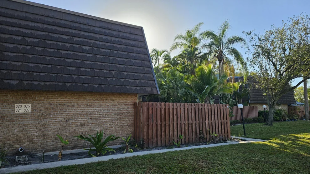 Unit for sale at 3317 Vista Oaks Circle NE, Palm Bay, FL 32905