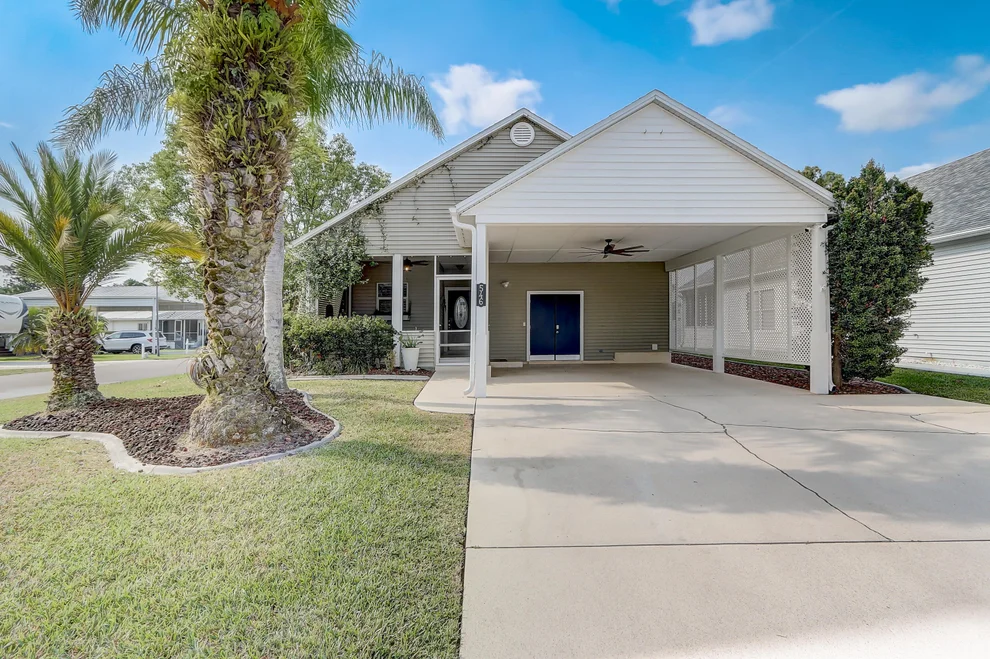 Unit for sale at 546 Twin Lakes Drive, Titusville, FL 32780
