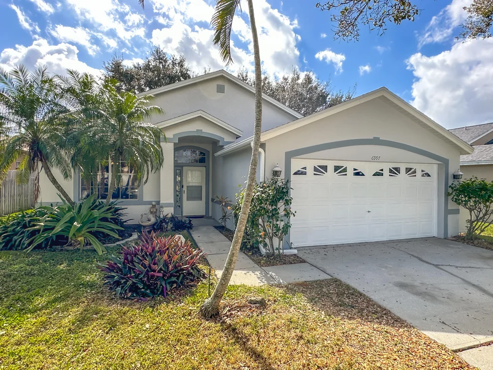 Unit for sale at 6997 Hammock Trace Drive, Melbourne, FL 32940