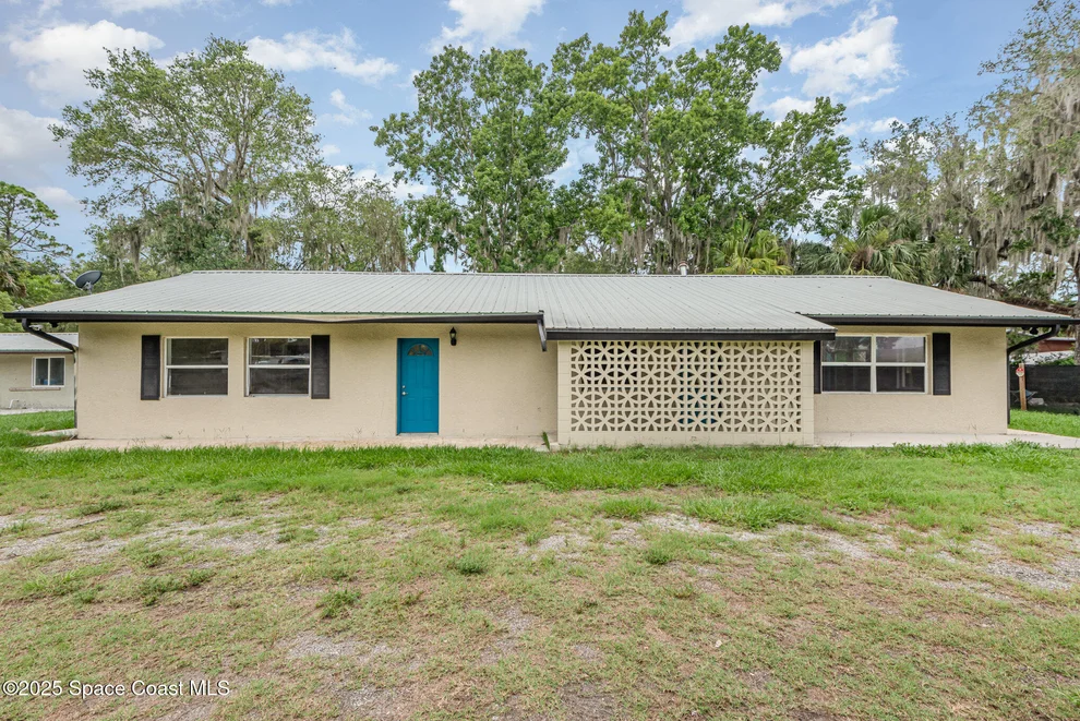 Unit for sale at 4085 Cypress Bend, Geneva, FL 32732