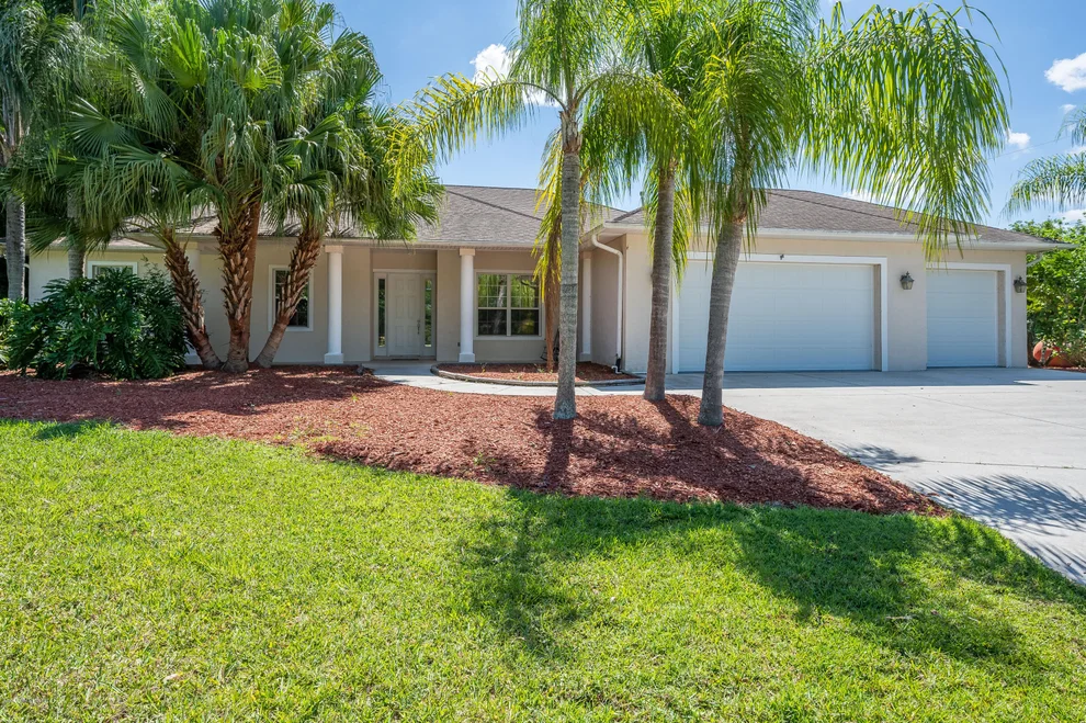 Unit for sale at 3135 Weber Road, Malabar, FL 32950