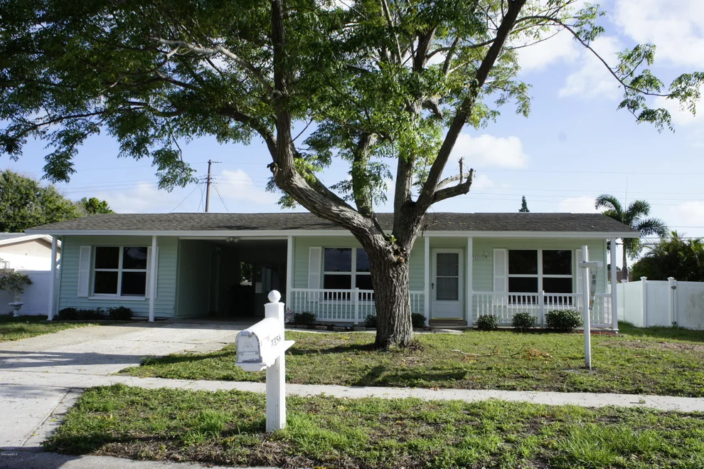 Unit for sale at 2356 Lakeview Drive, Melbourne, FL 32935