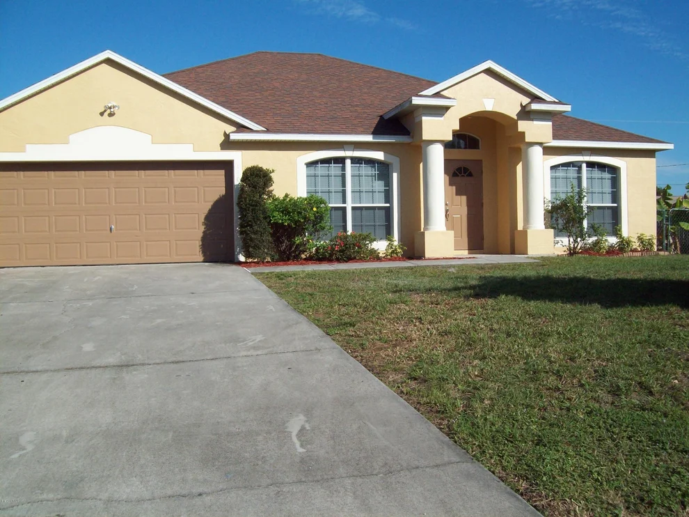 Unit for sale at 1301 NW Gilpin Street, Palm Bay, FL 32907