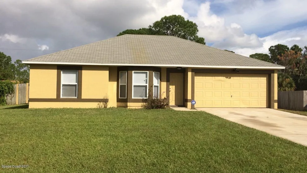 Unit for sale at 161 Tucson Road SW, Palm Bay, FL 32908