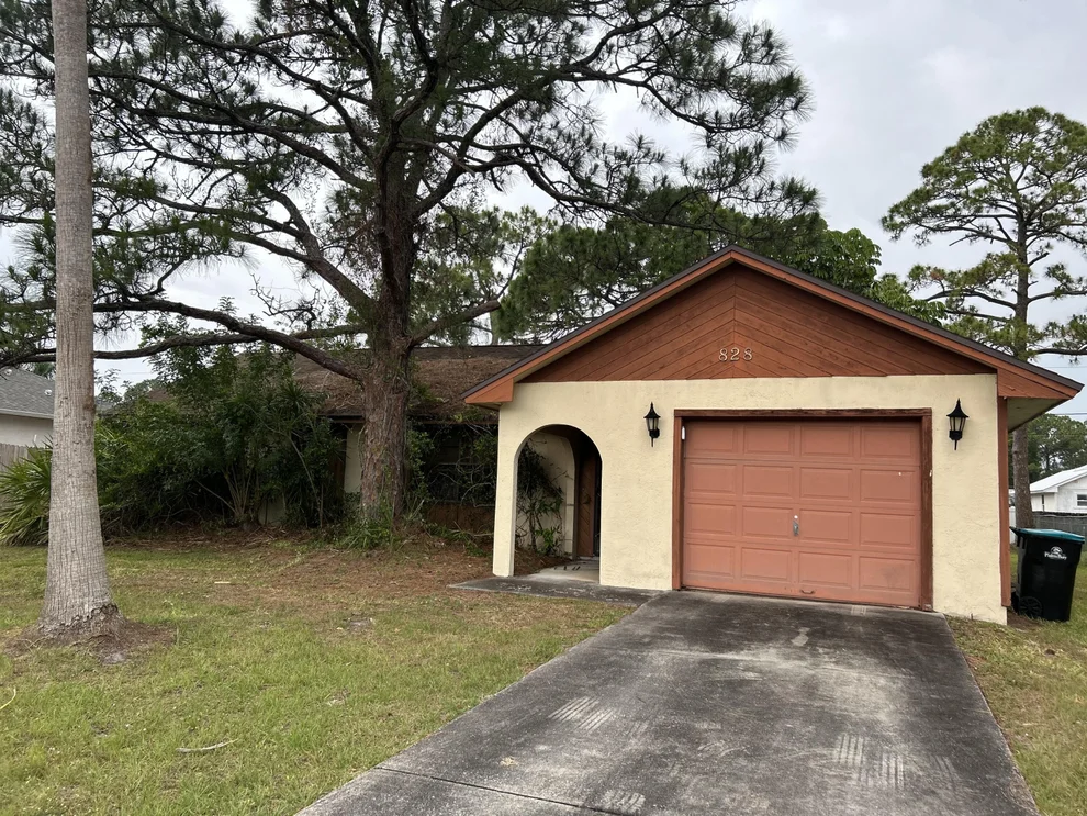 Unit for sale at 828 Aruba Avenue SE, Palm Bay, FL 32909