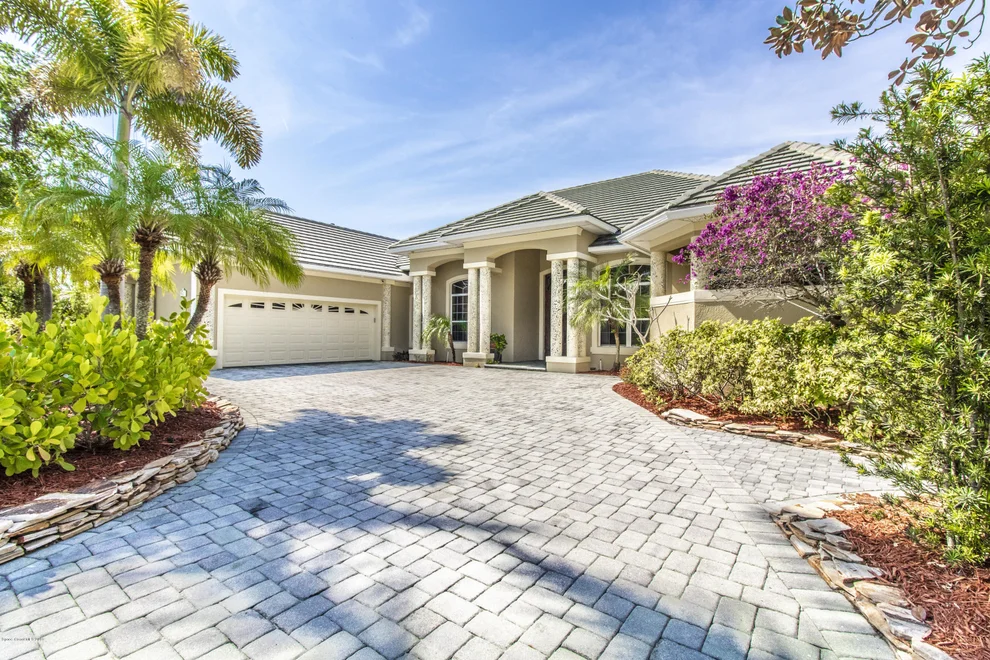 Unit for sale at 814 Chatsworth Drive, Melbourne, FL 32940