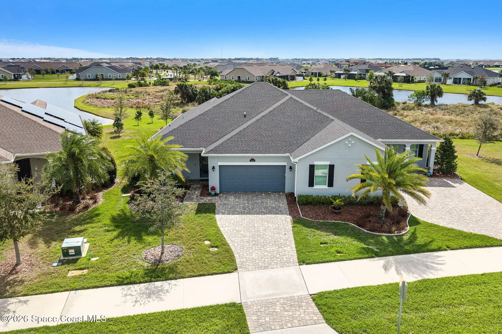 Unit for sale at 7985 Wyndham Drive, Melbourne, FL 32940