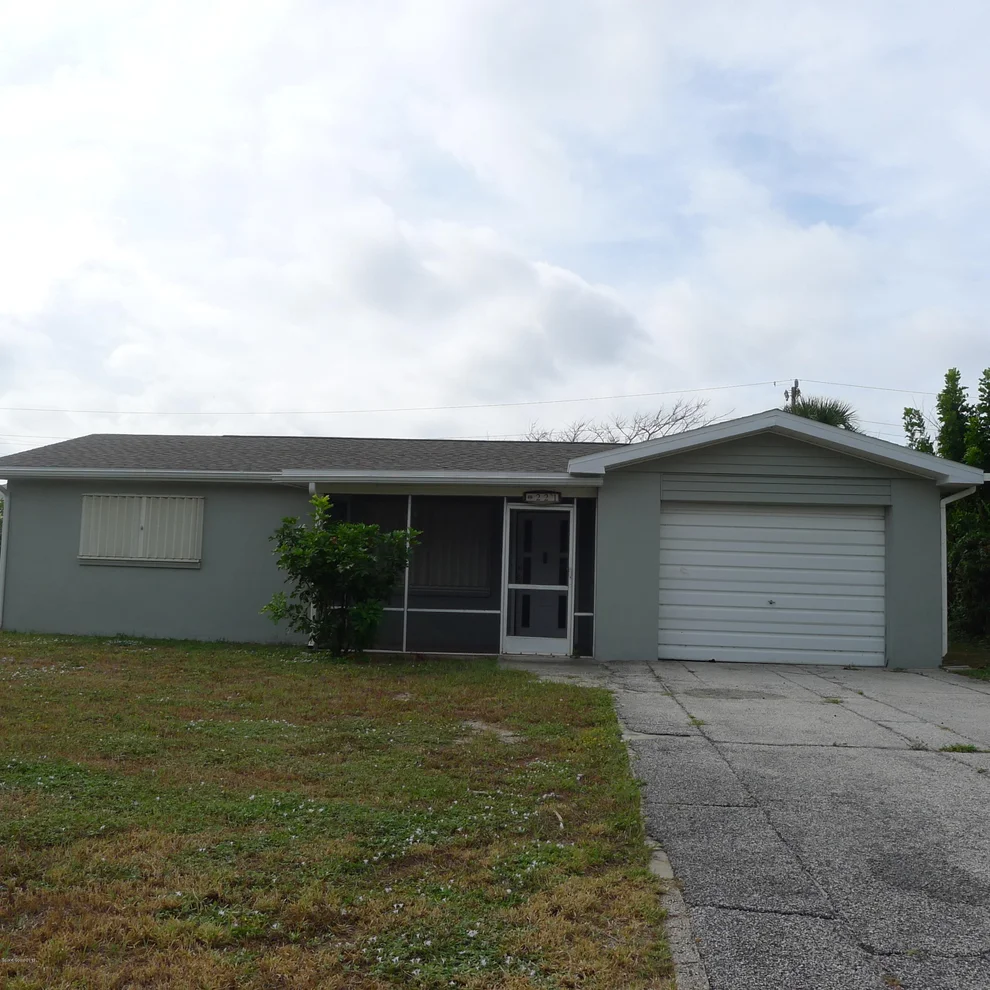 Unit for sale at 221 Avenida De La, Indialantic, FL 32903