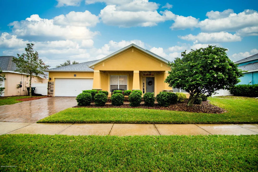 Unit for sale at 1551 Bridgeport Circle, Rockledge, FL 32955